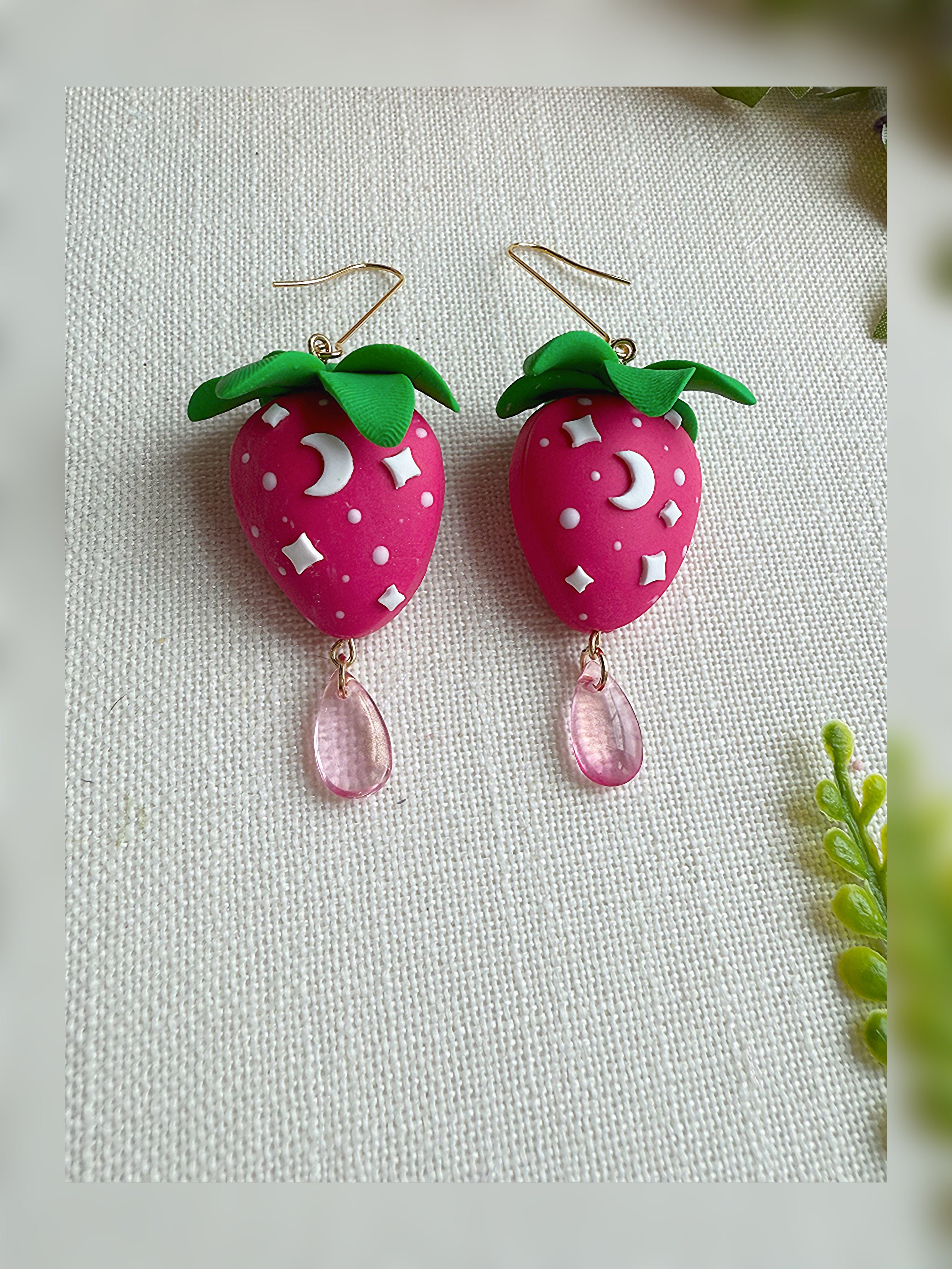 🍓 Celestial Berry Earrings