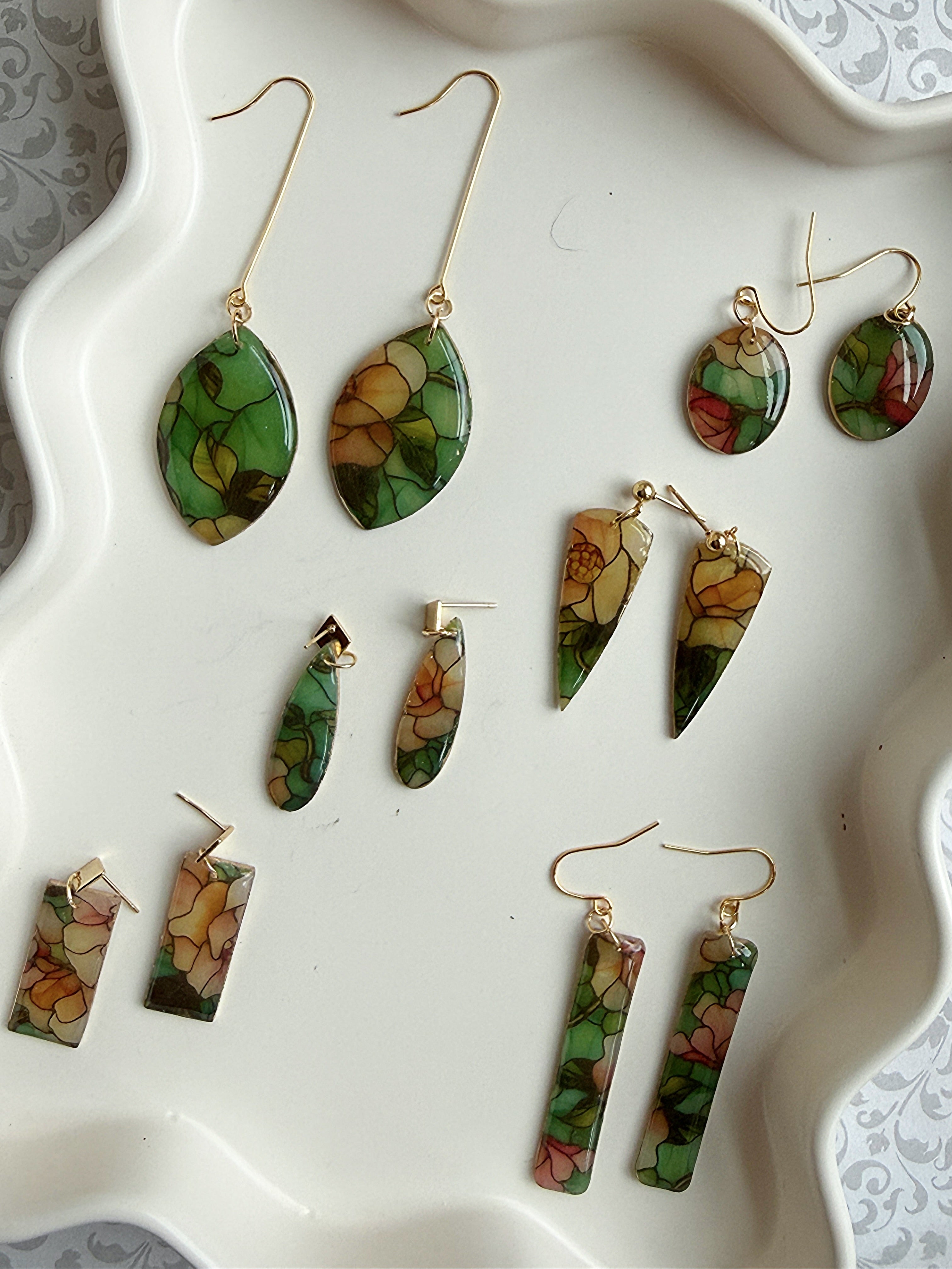 Antique Magnolia Garden