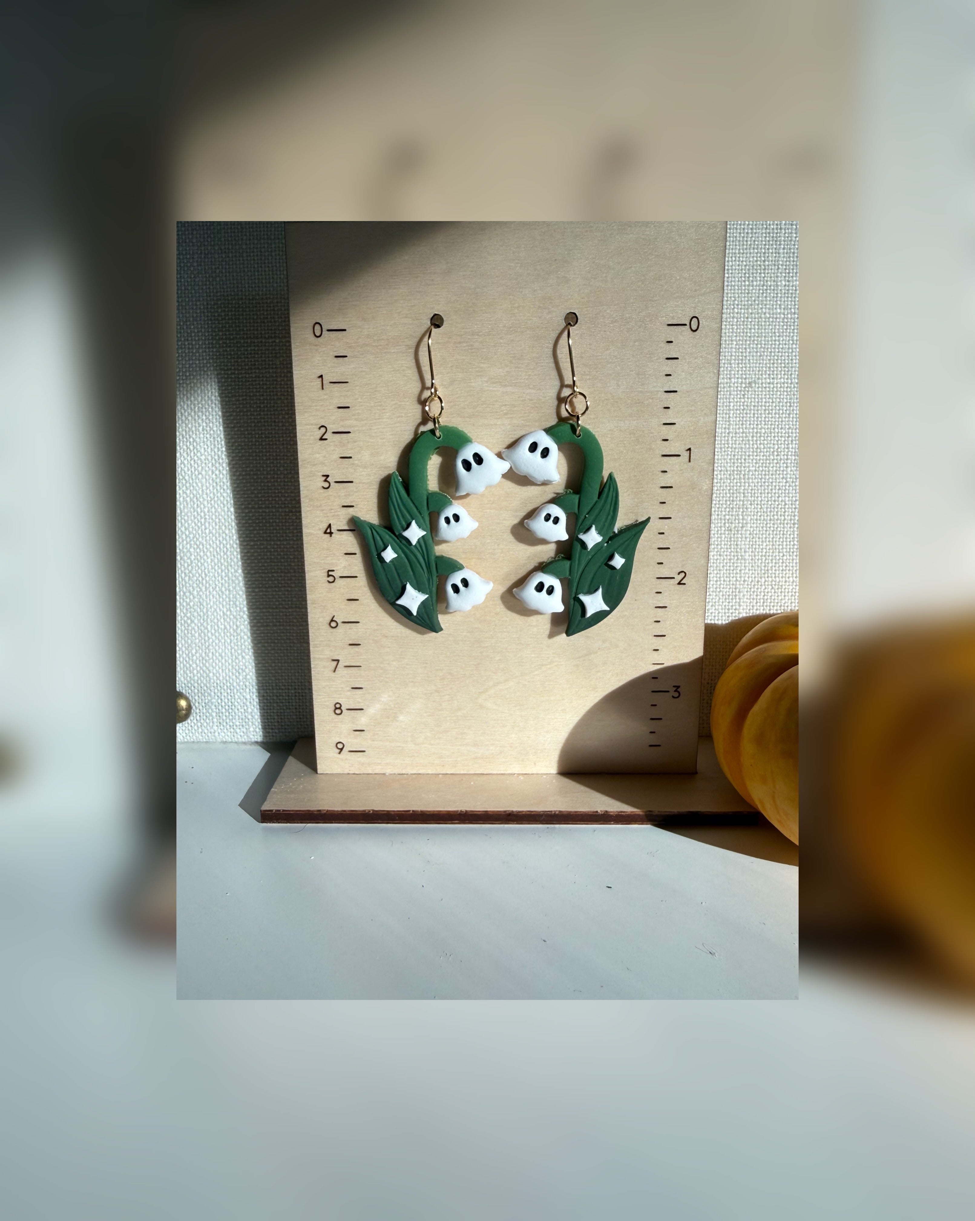 Ghost Lily Earrings – Spooky Blooms of the Forest