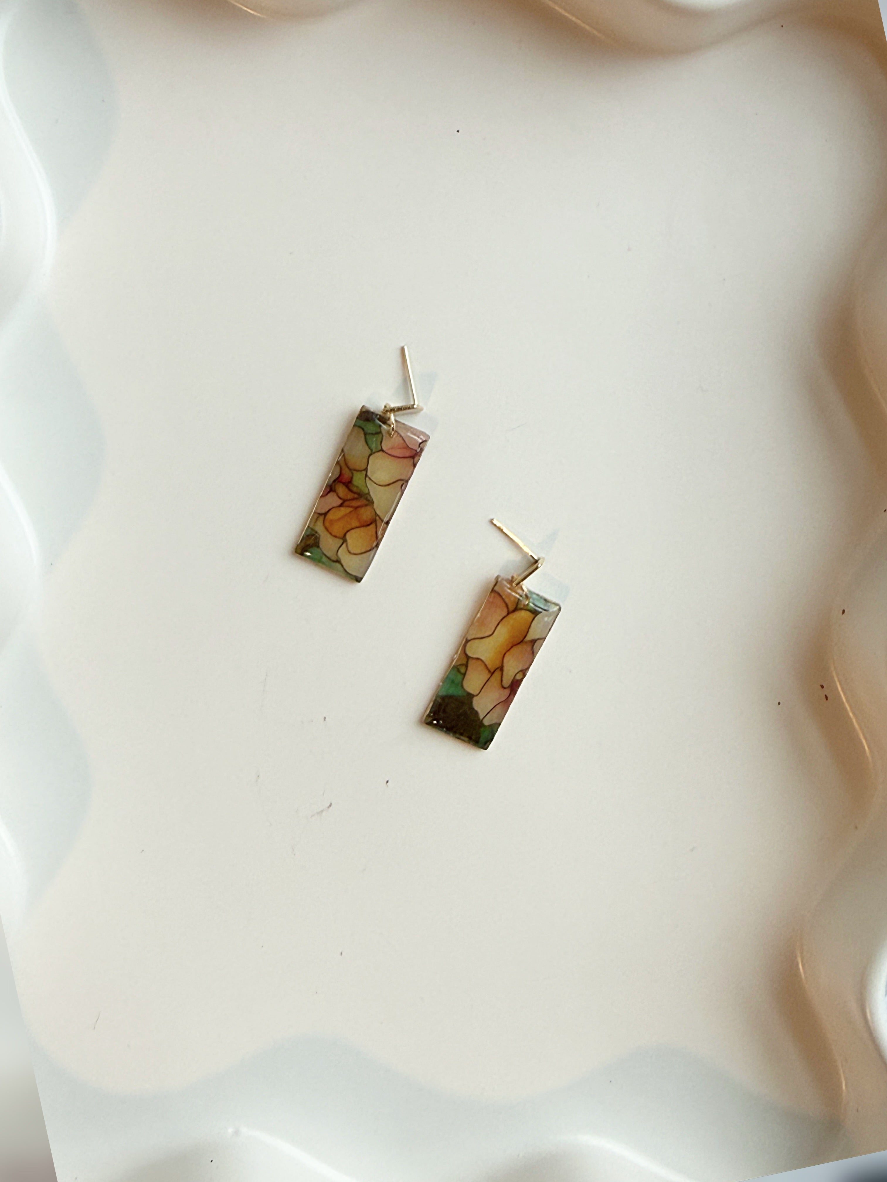 Antique Magnolia Garden