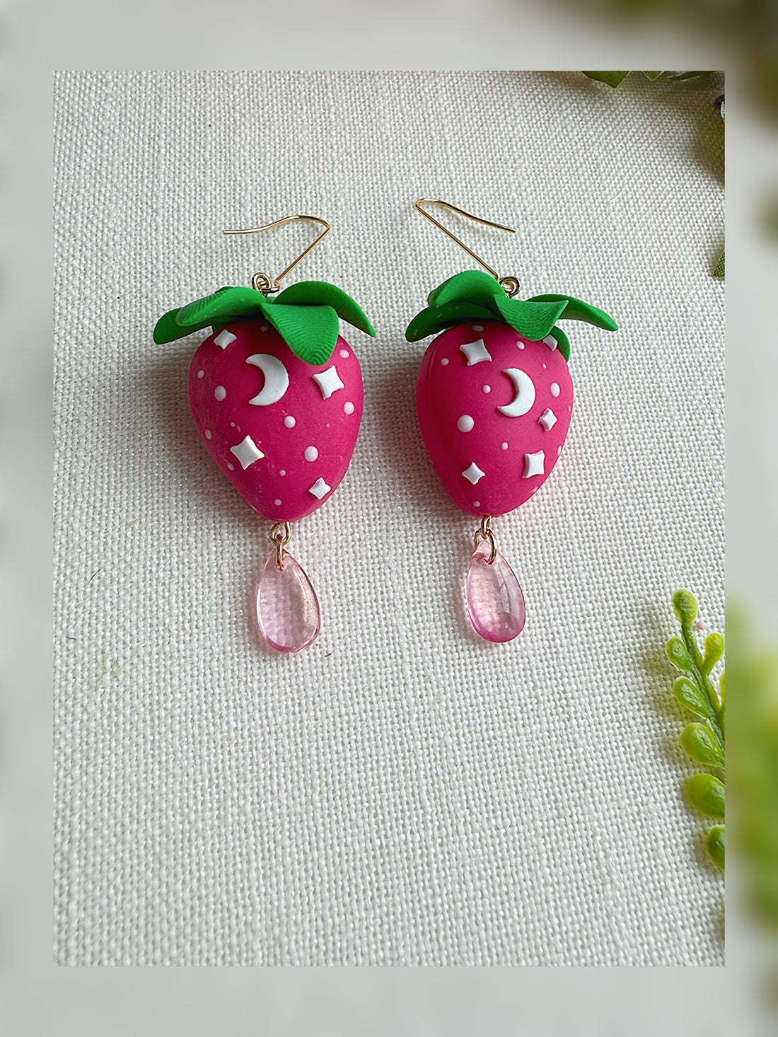 🍓 Celestial Berry Earrings